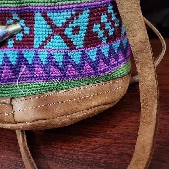 VINTAGE Handwoven Cotton and Leather bucket bag - Picture 6 of 9